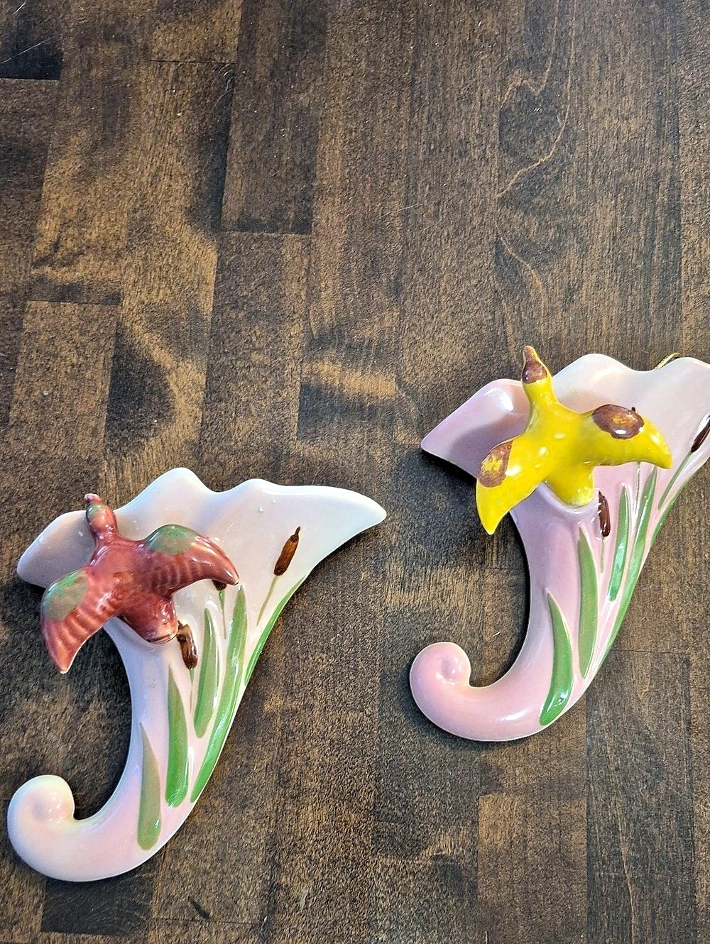 Ceramic Floral Wall Decor Set in Purple & White
